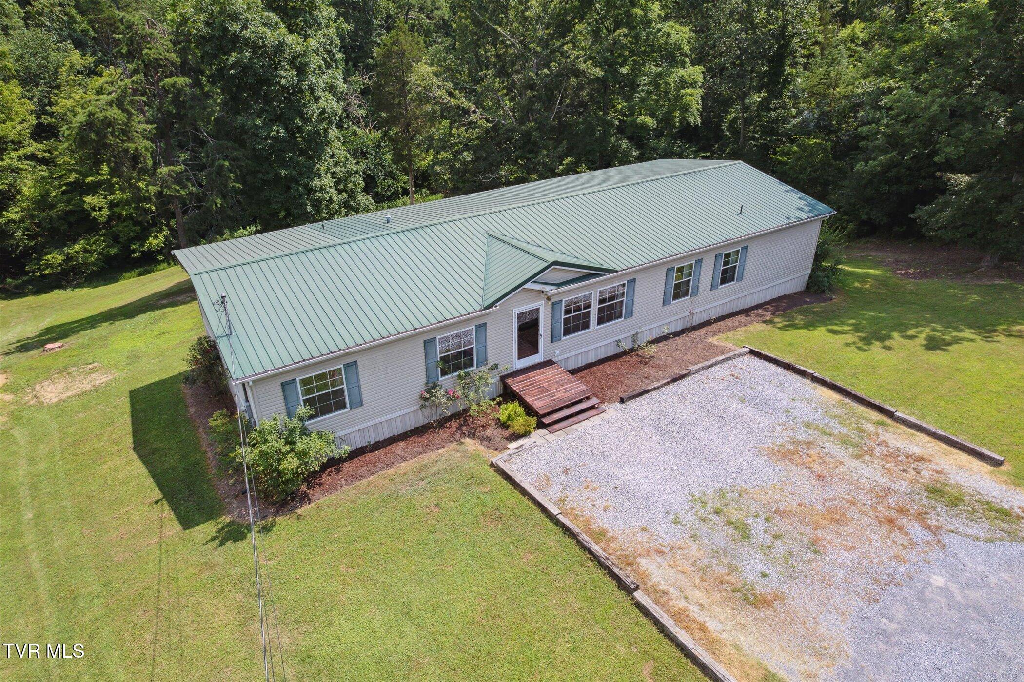 4035 Ridge Road Kingsport, TN 37660 - Photo 37 of 52 37-4035-Ridge-Rd-Kingsport-TN-37660-Wind