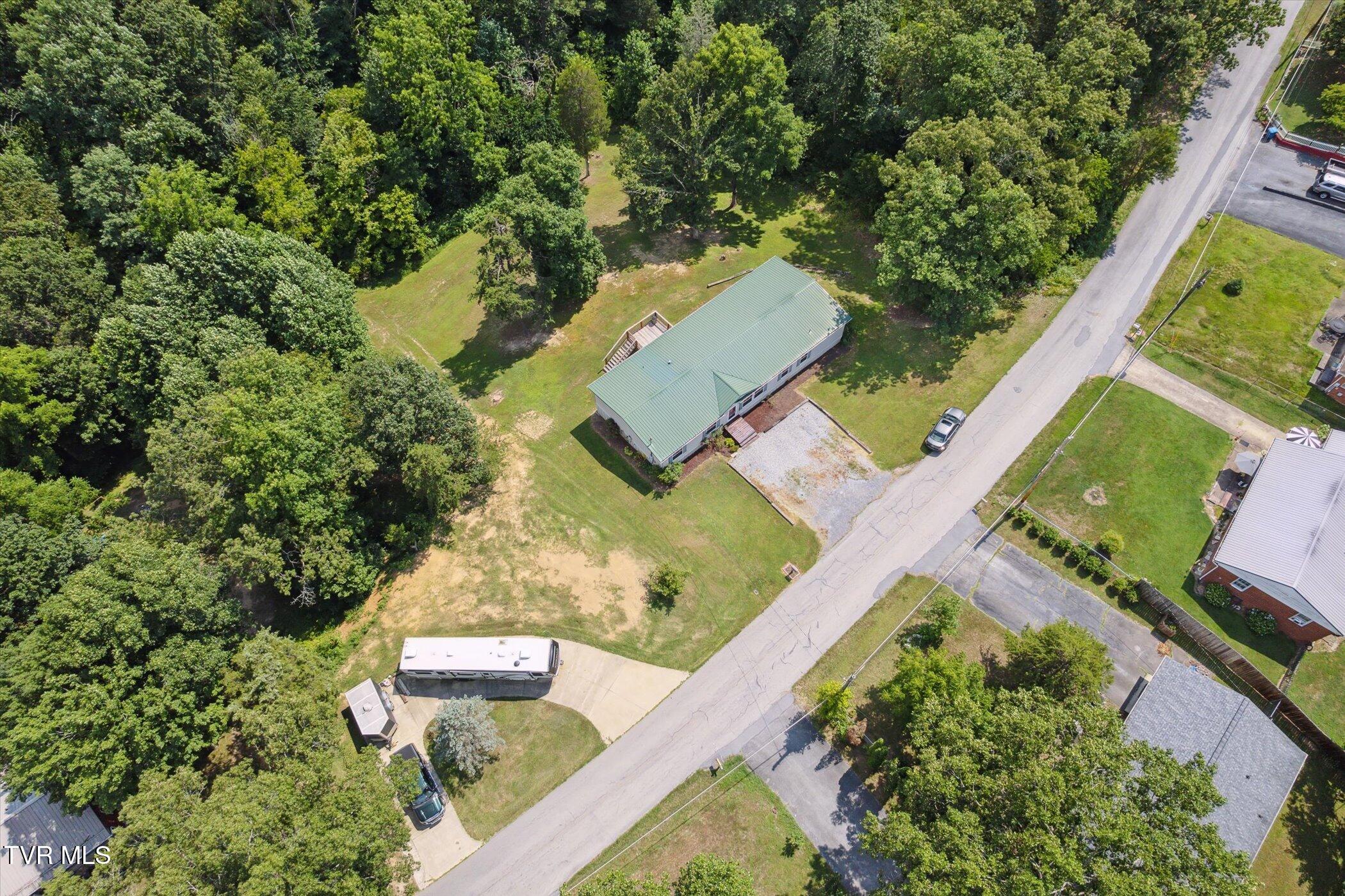 4035 Ridge Road Kingsport, TN 37660 - Photo 44 of 52 43-4035-Ridge-Rd-Kingsport-TN-37660-Wind