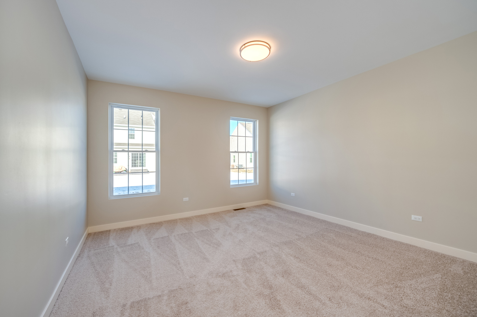 1074 Freedom Road Elburn, IL 60119 - Photo 10 of 25