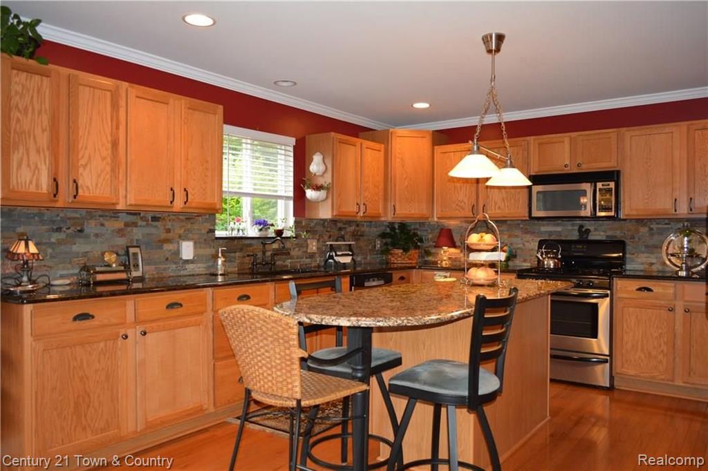 3625 Dunning Road Rochester Hills, MI 48309 - Photo 11 of 58