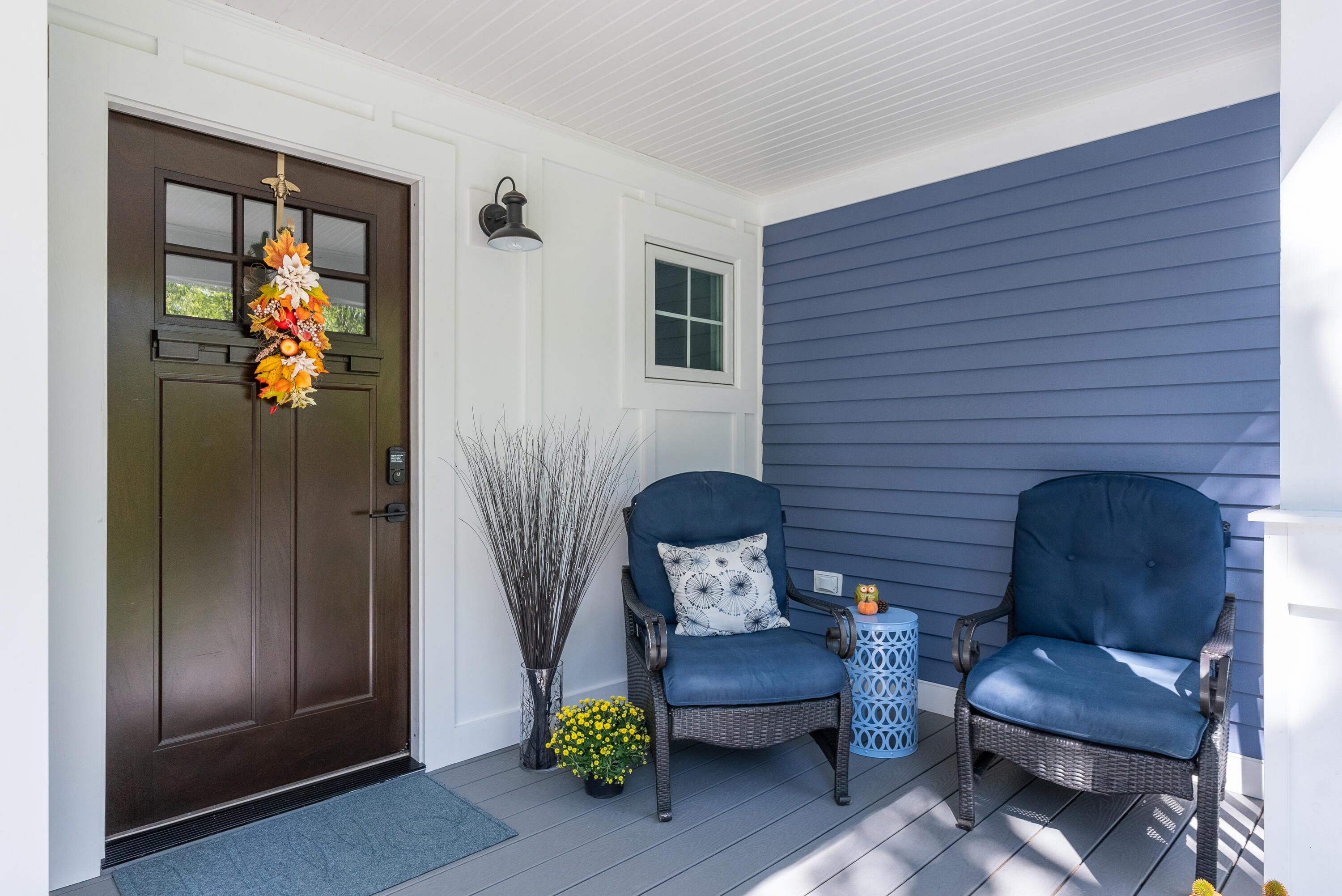 28 Riverlocks Road Kennebunk, ME 04043 - Photo 6 of 90 Front Door