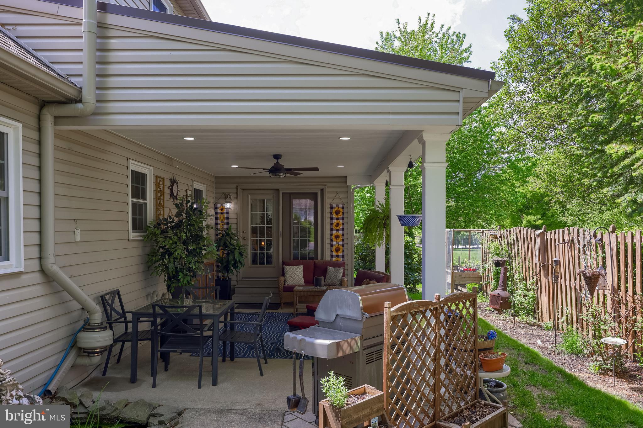 315 Royal Hunt Way Lititz, PA 17543 - Photo 59 of 67 a outdoor space with furniture