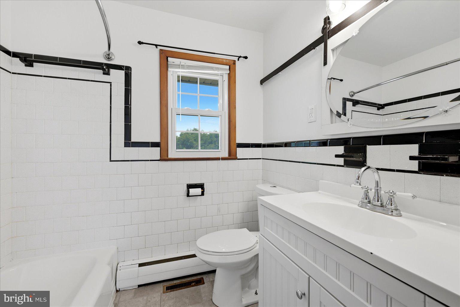 101 Locust Avenue Winchester, VA 22601 - Photo 21 of 47