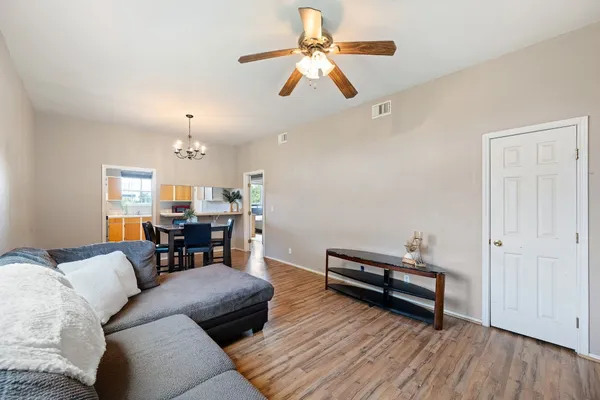 $145,000 | 193 Elm Street, Blessing, TX 77419