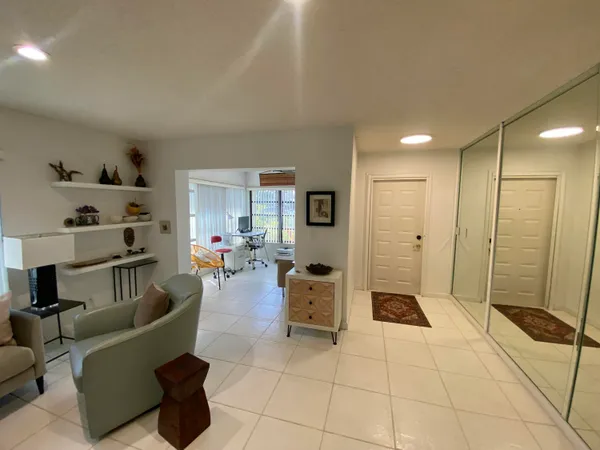 $2,200 | 5061 Nesting Way, Unit D, Delray Beach, FL 33484