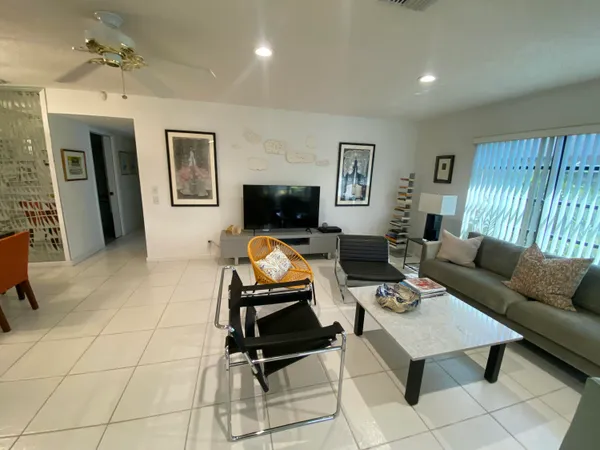 $2,200 | 5061 Nesting Way, Unit D, Delray Beach, FL 33484