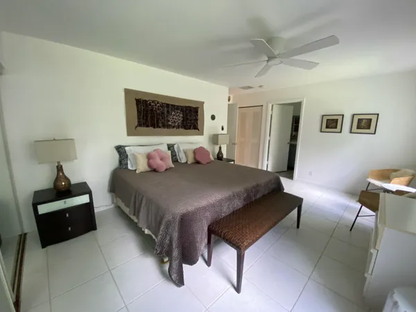 $2,200 | 5061 Nesting Way, Unit D, Delray Beach, FL 33484