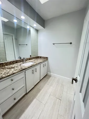 $3,000 | 6726 Saffron Hills Drive, Spring, TX 77379