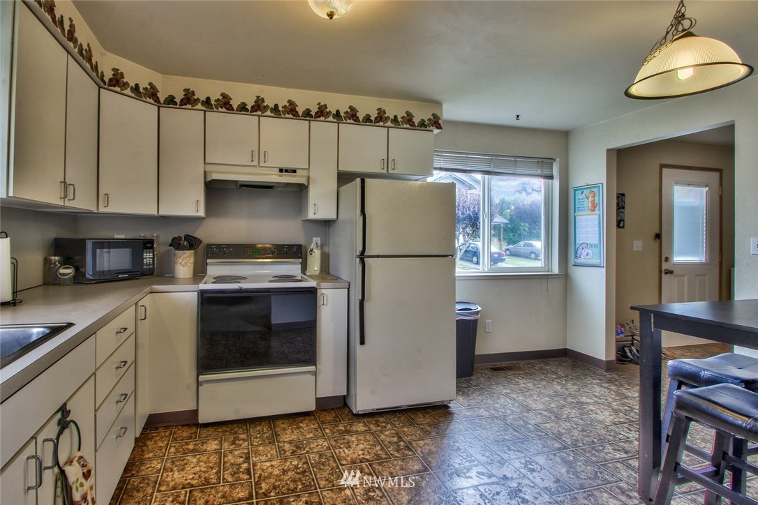 608 Trail Road Sedro-Woolley, WA 98284 - Photo 2 of 20