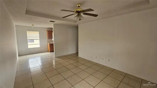 $650,000 | 923 West Park Avenue, Pharr, TX 78577