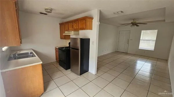 $650,000 | 923 West Park Avenue, Pharr, TX 78577