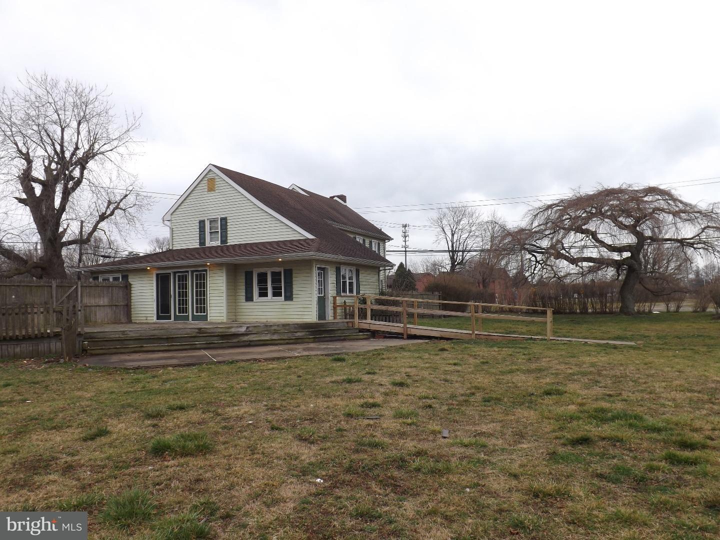 899 Aura Road Glassboro, NJ 08028 - Photo 4 of 22