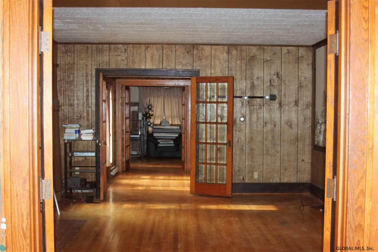 202 Chepstow Road Schenectady, NY 12303 - Photo 13 of 23 Photo 13