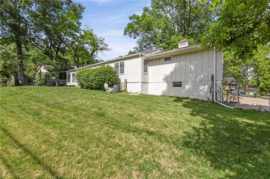 9718 Belinder Road Leawood, KS 66206 - Photo 23 of 23