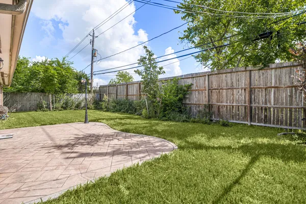 $320,000 | 3407 Rockyridge Drive, Houston, TX 77063