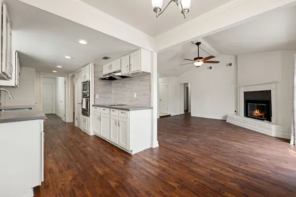 $320,000 | 3407 Rockyridge Drive, Houston, TX 77063