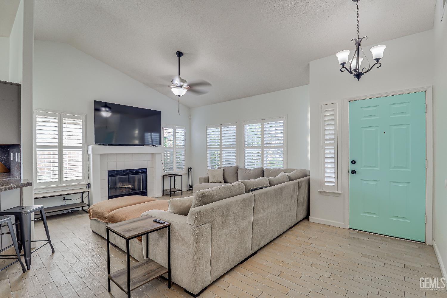 Undisclosed Address Bakersfield, CA 93306 - Photo 5 of 25 Gallery Image 5