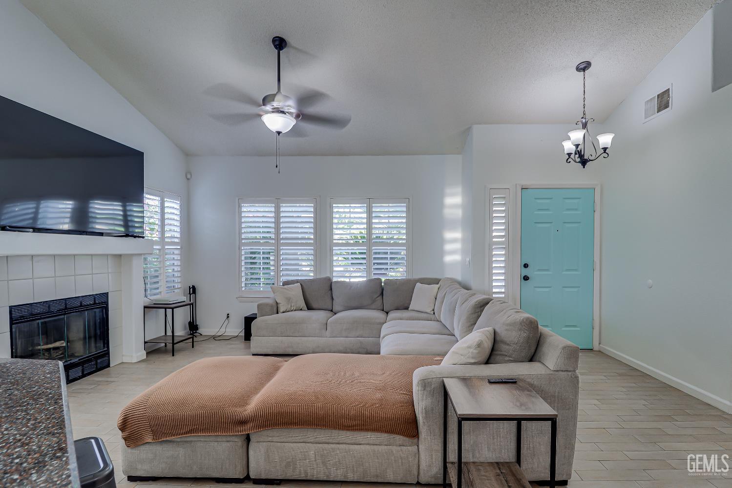Undisclosed Address Bakersfield, CA 93306 - Photo 6 of 25 Gallery Image 6
