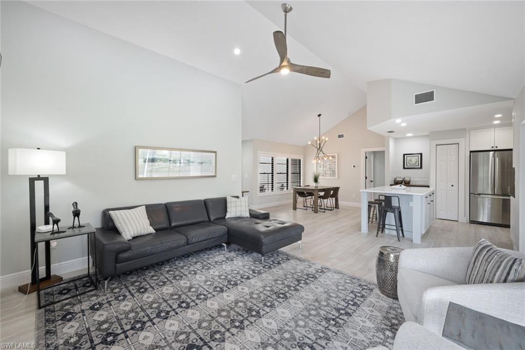 714 Reef Point Circle Naples, FL 34108 - Photo 4 of 33