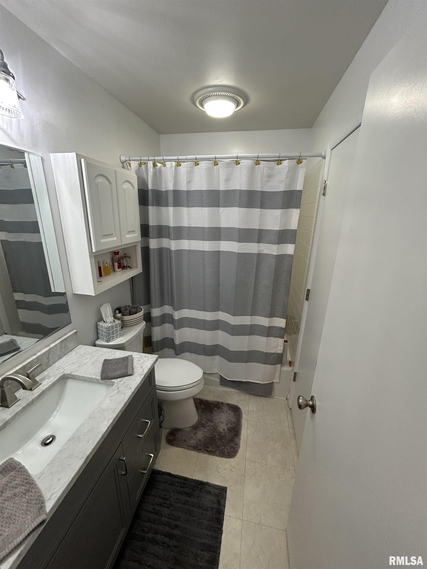 22 Red Oak Lane Springfield, IL 62712 - Photo 10 of 16