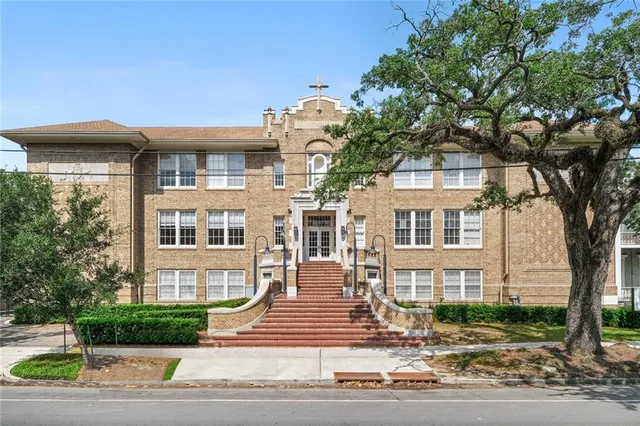 $262,500 | 1215 Louisiana Avenue, Unit 103, New Orleans, LA 70115