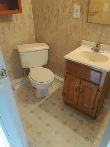 $40,000 | 605 West Hamilton Street, Bunker Hill, IL 62014