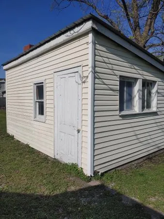 $40,000 | 605 West Hamilton Street, Bunker Hill, IL 62014