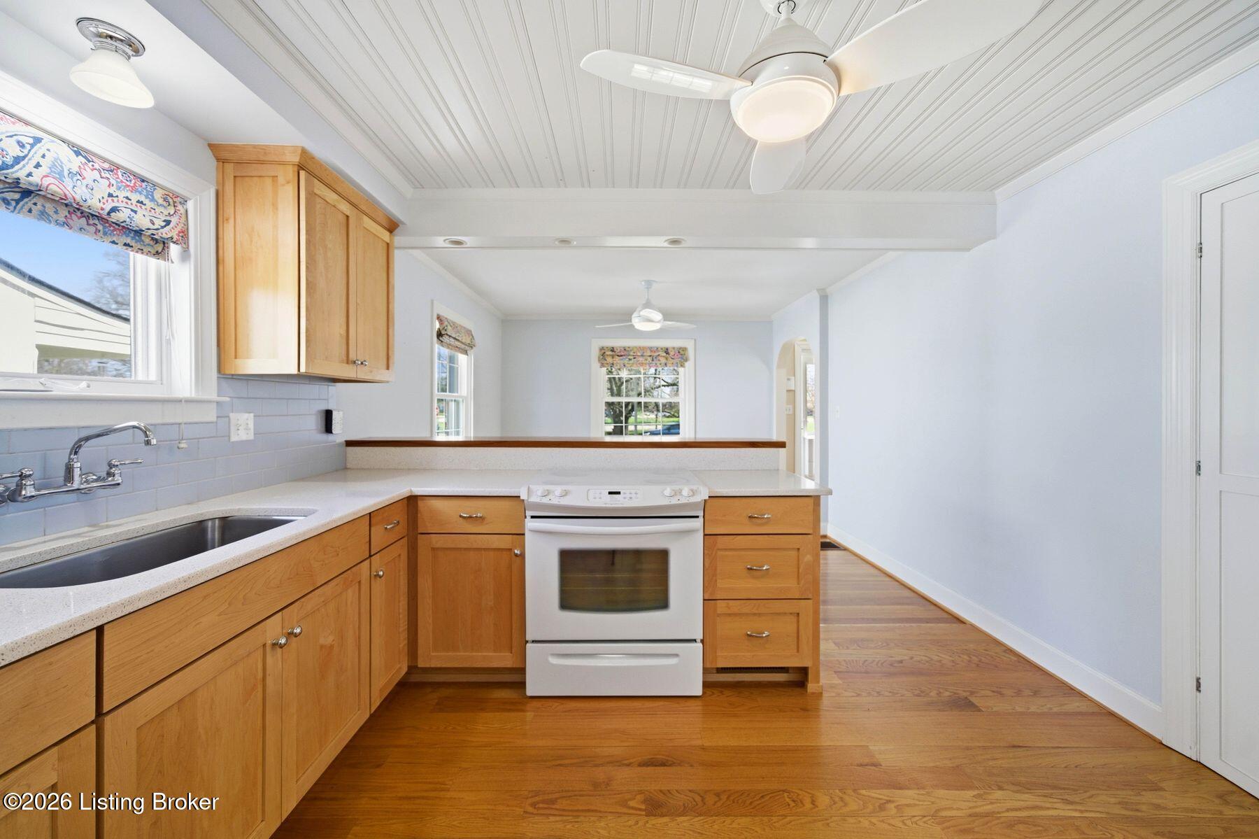3009 Dundee Road Louisville, KY 40205 - Photo 40 of 64 photo_online_019