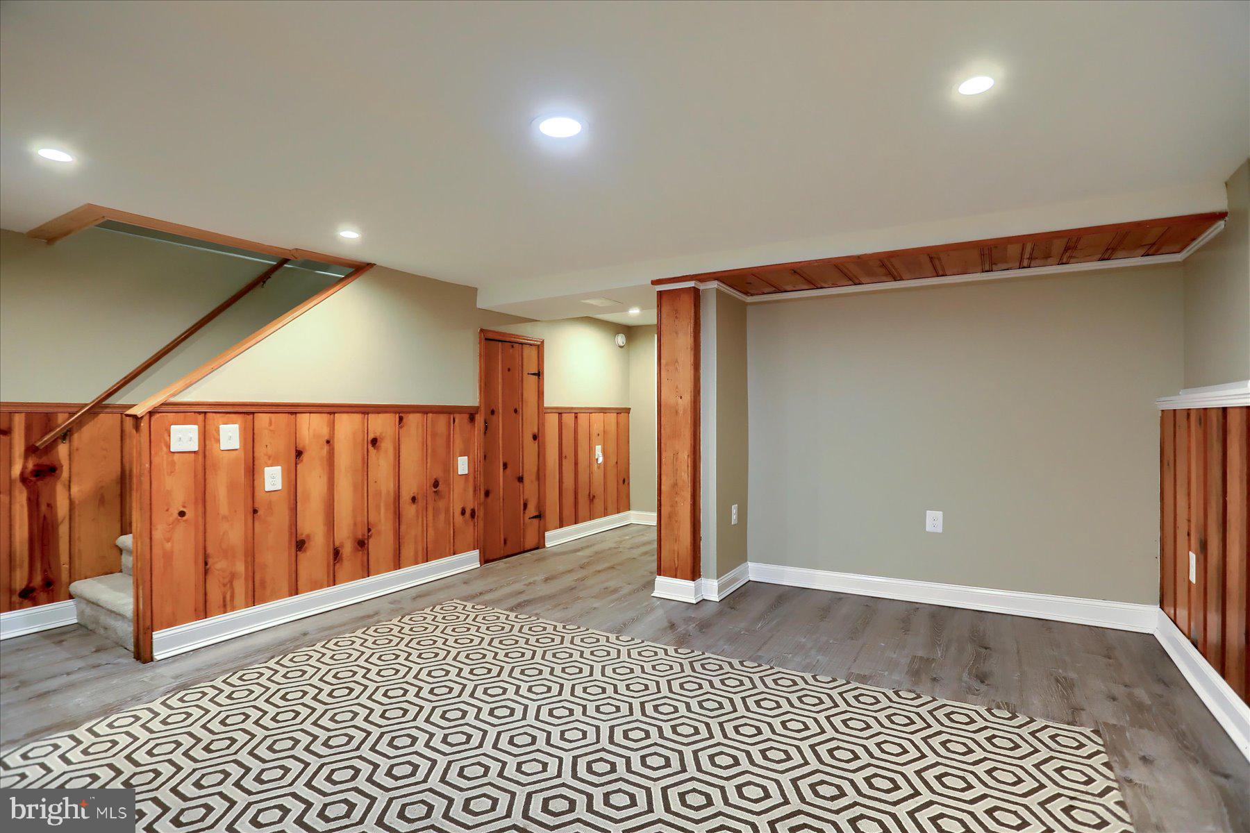 2616 Liberty Parkway Baltimore, MD 21222 - Photo 20 of 41 a view of entryway