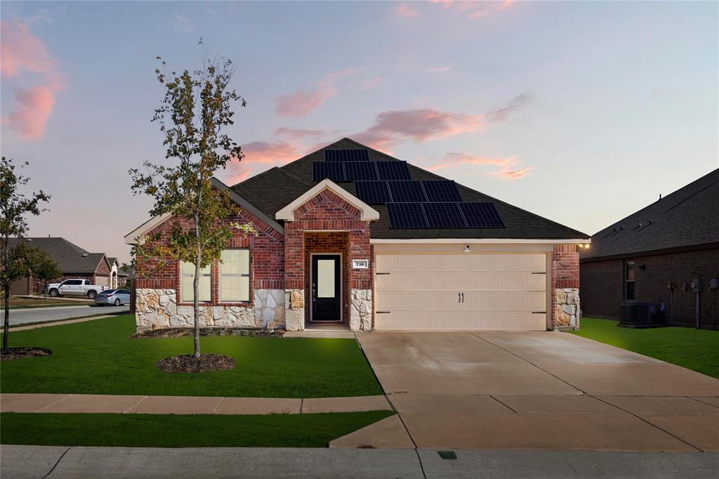 716 Rawhide Way Princeton, TX 75407 - Photo 2 of 16