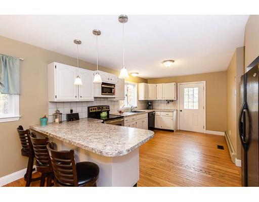 21 Old County Road Amesbury, MA 01913 - Photo 11 of 30 Gallery Image 11