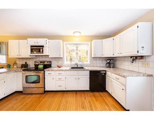21 Old County Road Amesbury, MA 01913 - Photo 9 of 30 Gallery Image 9