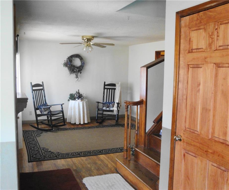 154 Midvale Road Big Beaver, PA 16157 - Photo 2 of 16 Gallery Image 2
