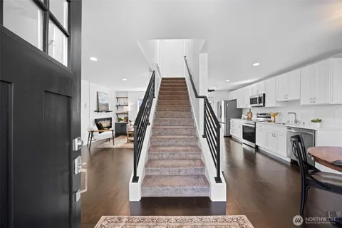 $785,000 | 10215 Evanston Avenue North, Unit 2, Seattle, WA 98133