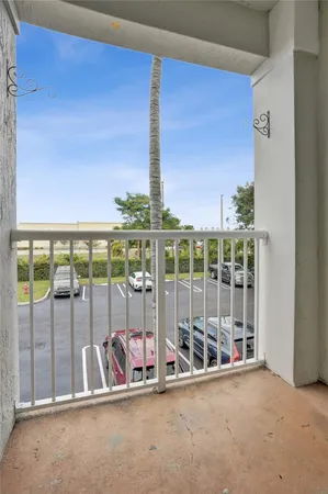 $2,350 | 2137 Shoma Drive, Unit 156 BLDG 17, Wellington, FL 33414