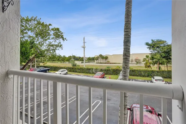 $2,350 | 2137 Shoma Drive, Unit 156 BLDG 17, Wellington, FL 33414