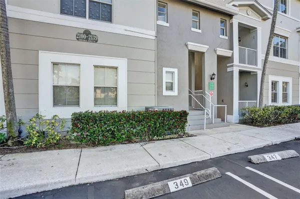 $2,350 | 2137 Shoma Drive, Unit 156 BLDG 17, Wellington, FL 33414