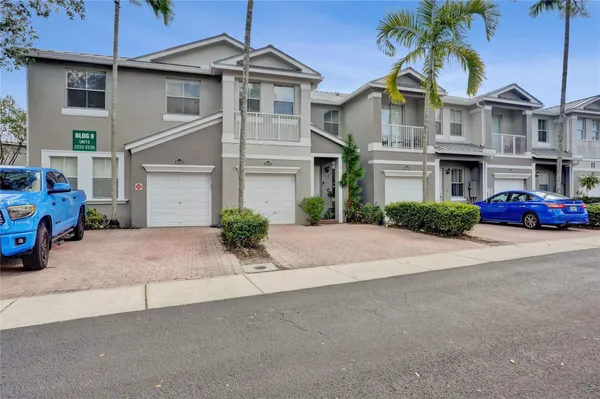 $2,350 | 2137 Shoma Drive, Unit 156 BLDG 17, Wellington, FL 33414