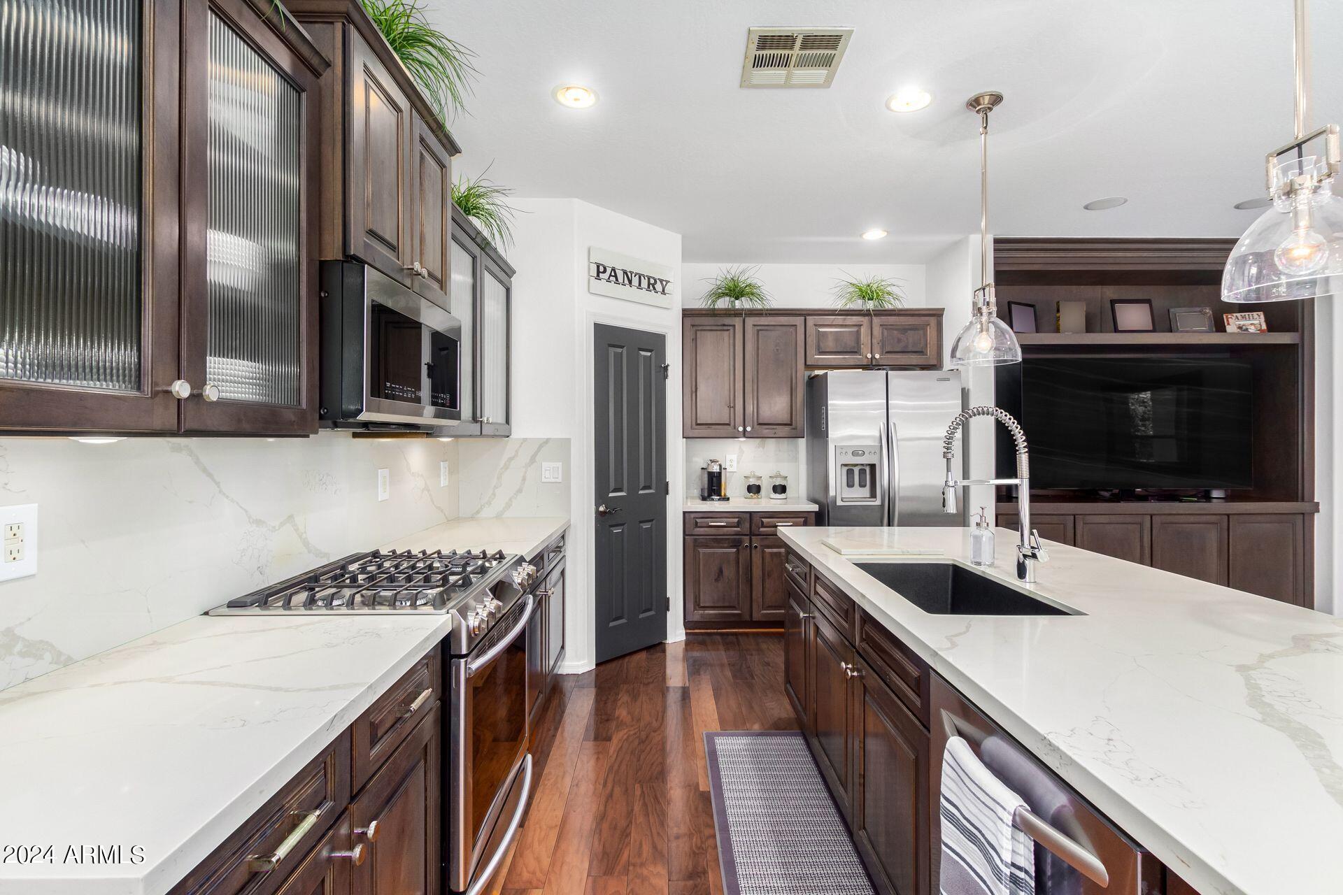 3360 East Morrison Ranch Parkway Gilbert, AZ 85296 - Photo 14 of 75 So much counter space