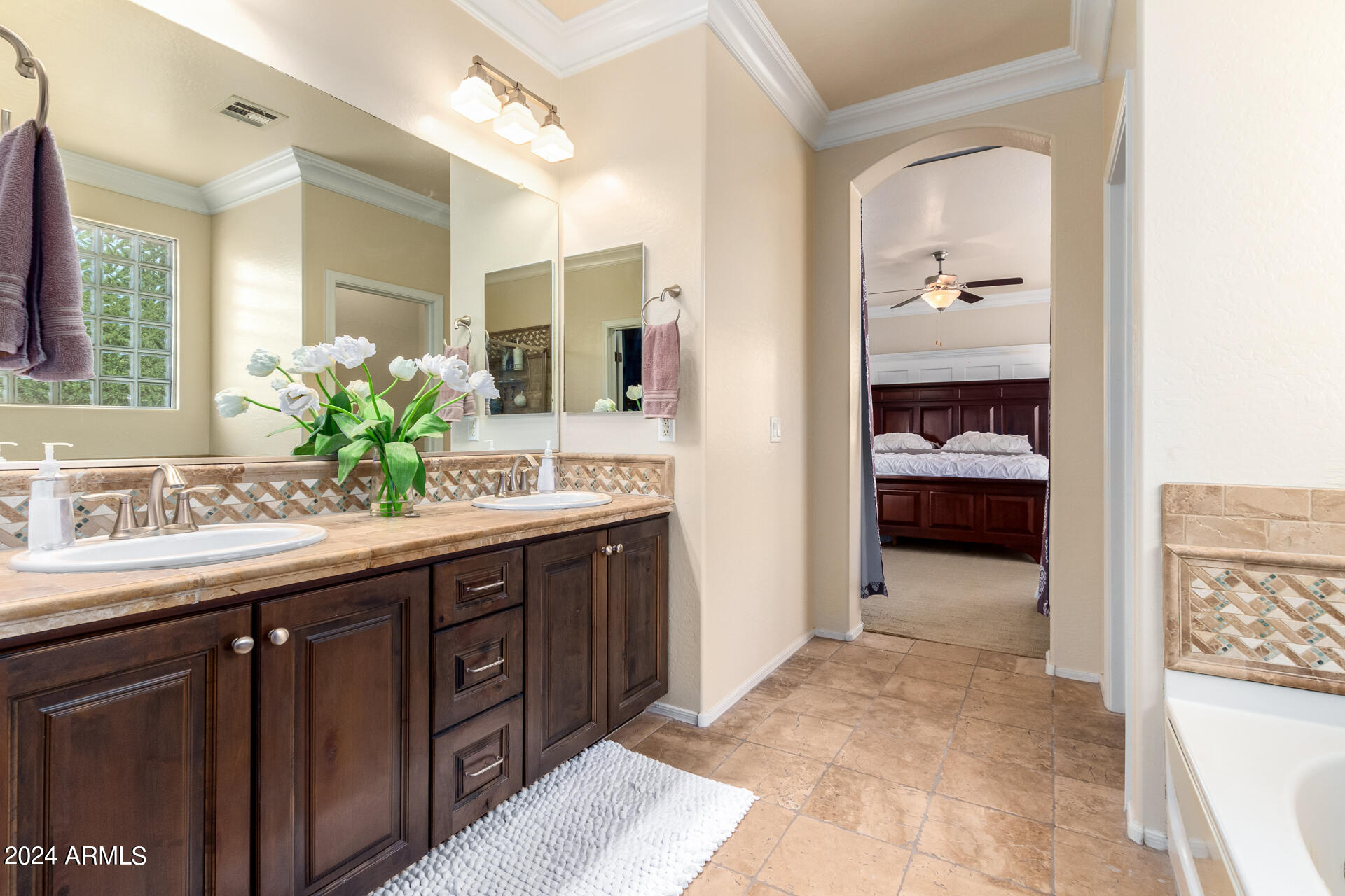 3360 East Morrison Ranch Parkway Gilbert, AZ 85296 - Photo 29 of 75 Huge masterbath