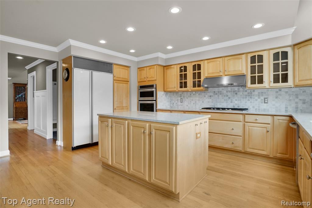 6369 Peach Tree Court Rochester Hills, MI 48306 - Photo 15 of 56 Gallery Image 15
