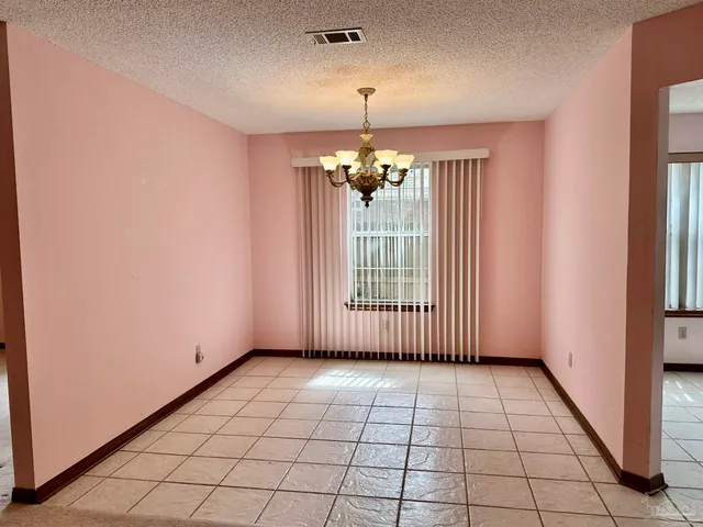 $230,000 | 7412 St James Place, Pensacola, FL 32506