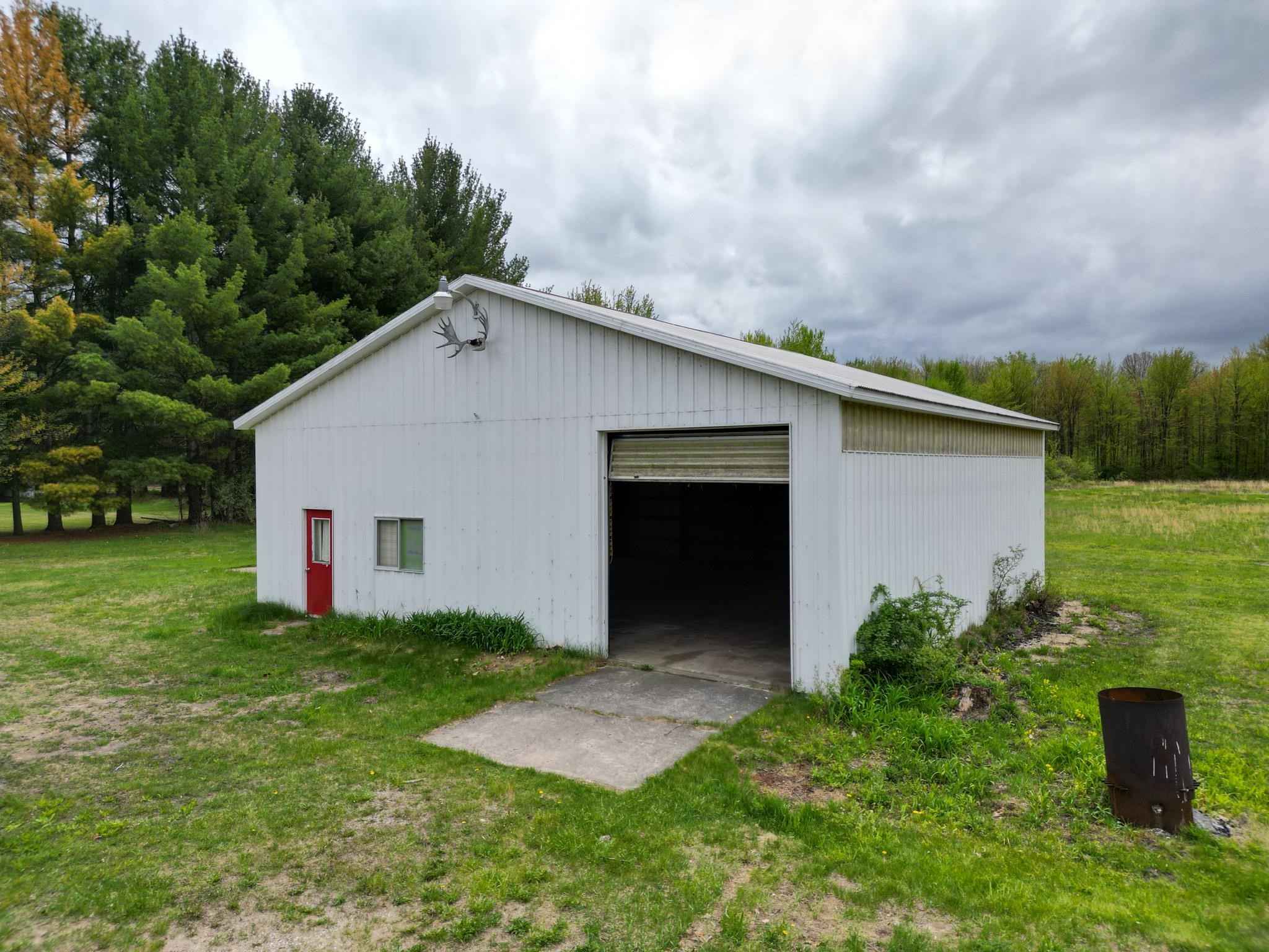8670 East Pickard Road Mount Pleasant, MI 48858 - Photo 29 of 45