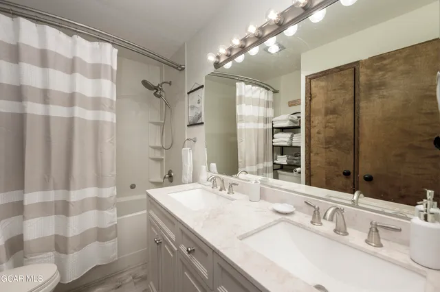 $300,000 | 62927 Us Hwy 40 (doors 547 & 549), Granby, CO 80446