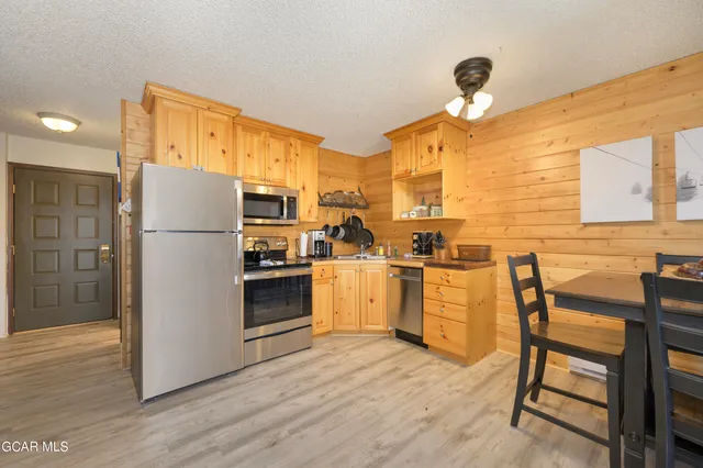 $300,000 | 62927 Us Hwy 40 (doors 547 & 549), Granby, CO 80446