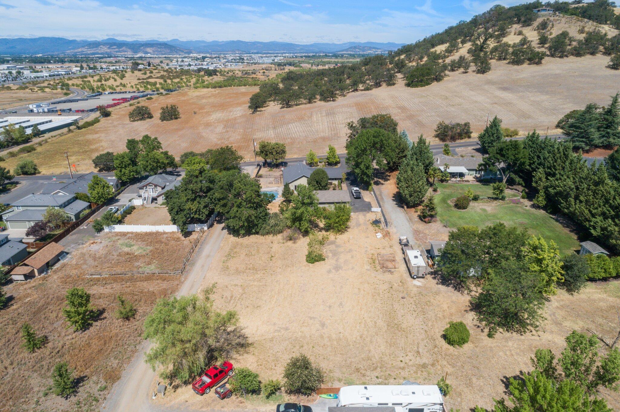 1804 Coker Butte Road Medford, OR 97504 - Photo 39 of 40 web_DJI_0022