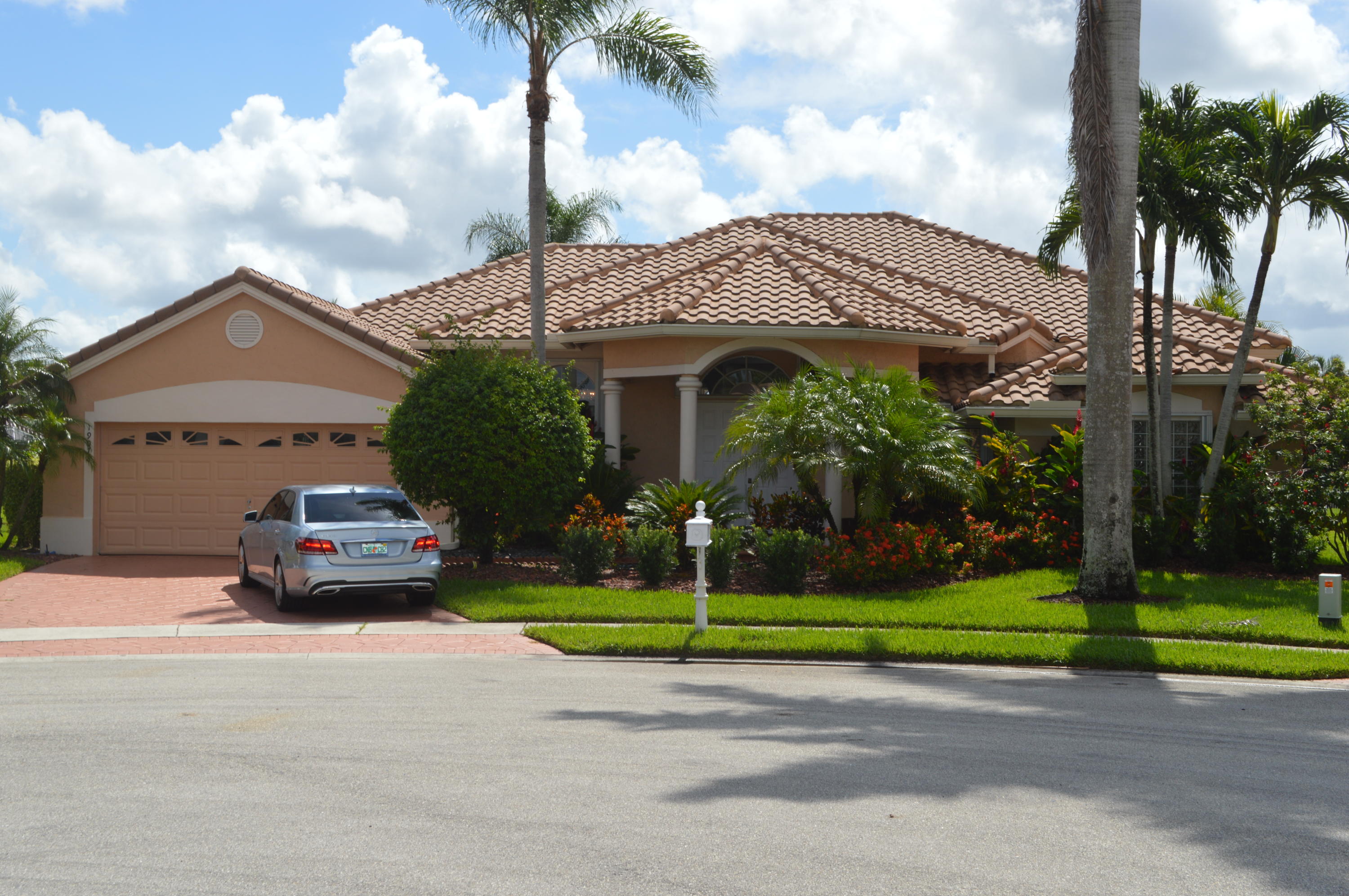 19078 Cloister Lake Lane Boca Raton, FL 33498 - Photo 1 of 75 2017-08-22 11.07.22