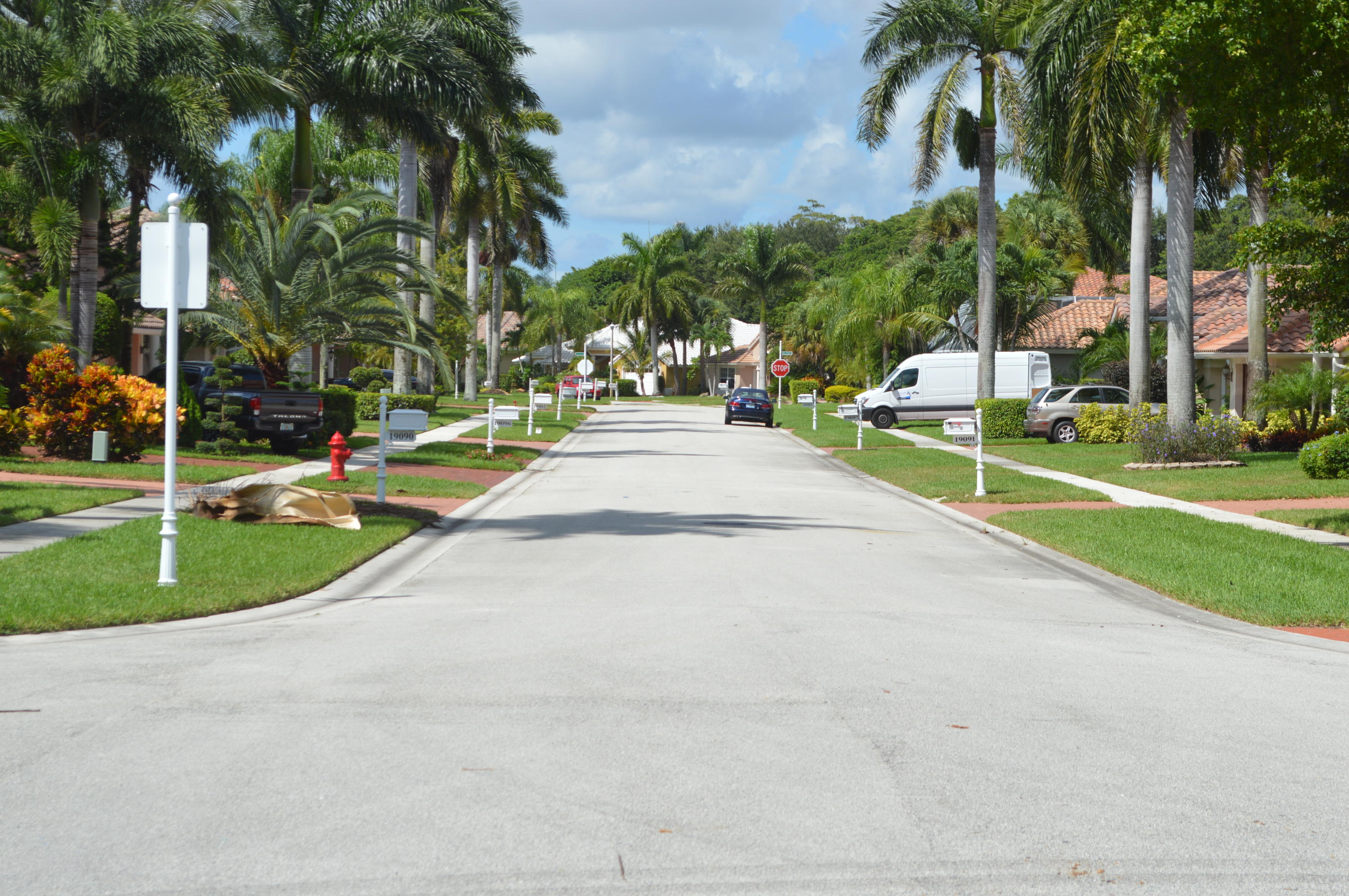 19078 Cloister Lake Lane Boca Raton, FL 33498 - Photo 5 of 75 2017-08-22 11.08.37