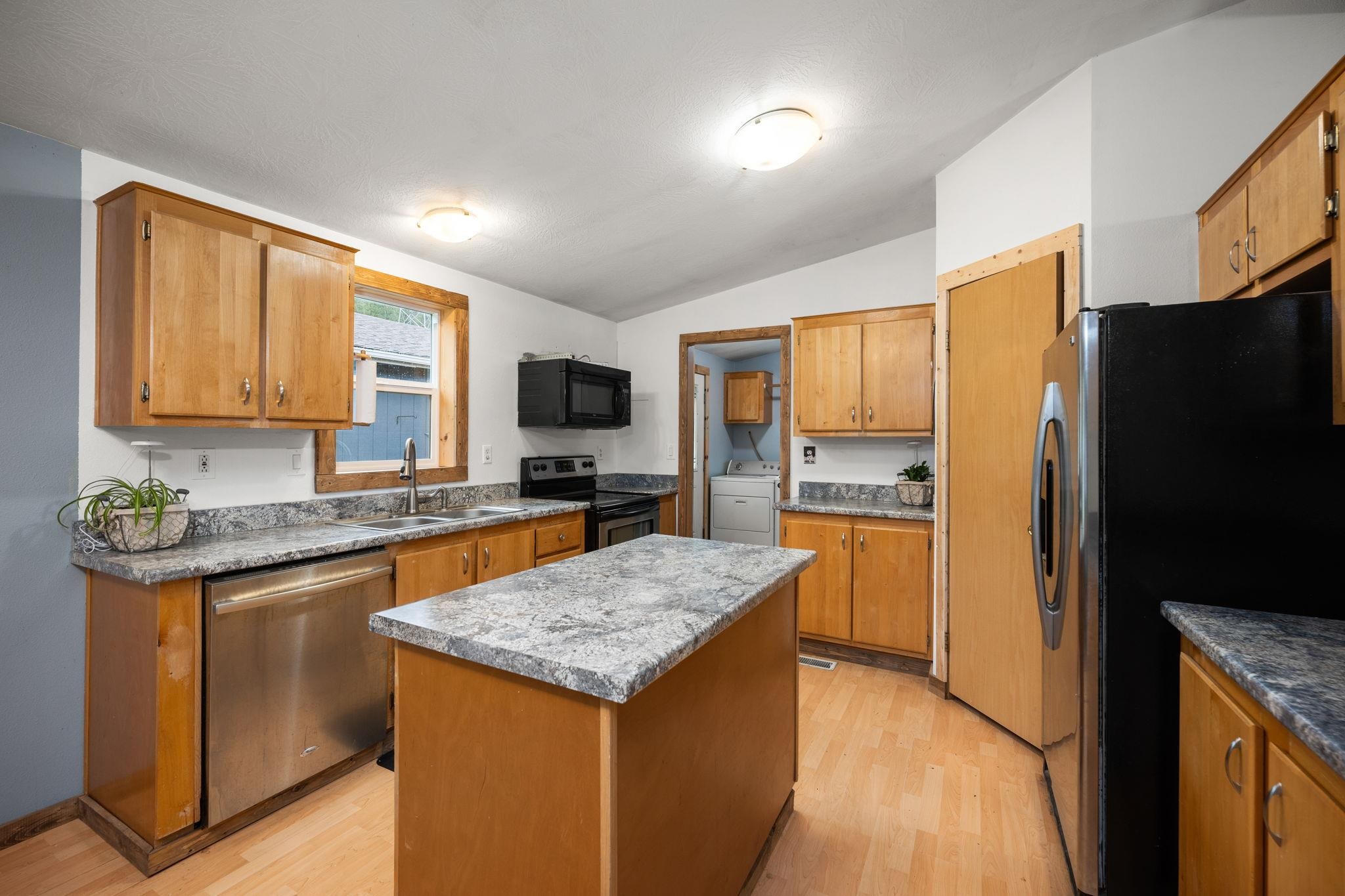 4122 North Garfield Road Spokane, WA 99224 - Photo 9 of 25