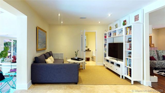 $1,150,000 | 4915 Alhambra Circle, Coral Gables, FL 33146